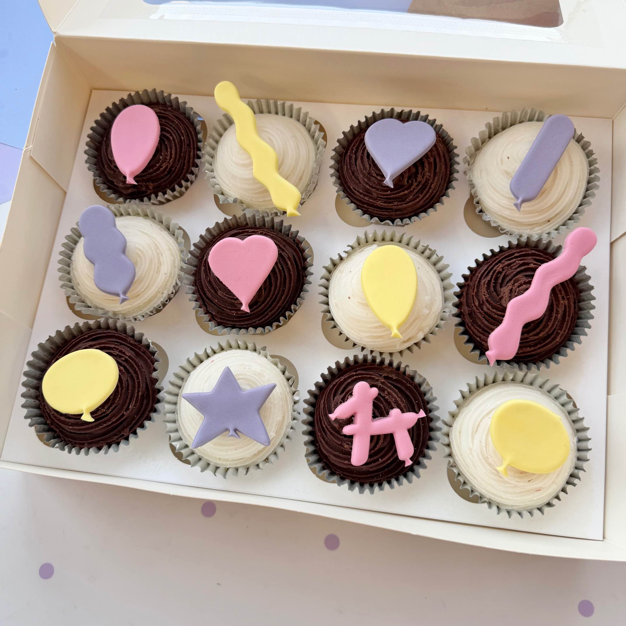 Pastel Balloons Box